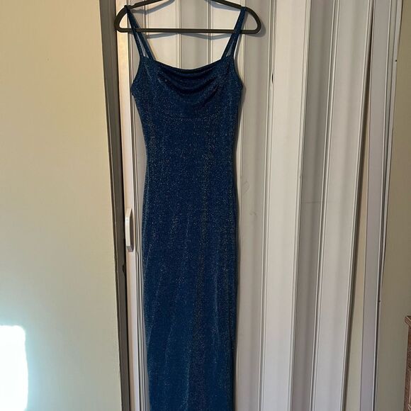 Blue Vintage Maxi Dress - Picture 2 of 4